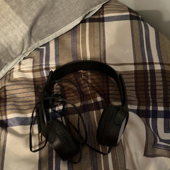 Numark dj set with headphones for laptop or pc - Picture 2 of 2